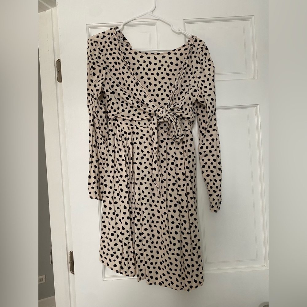 ASOS maternity/ nursing friendly dress